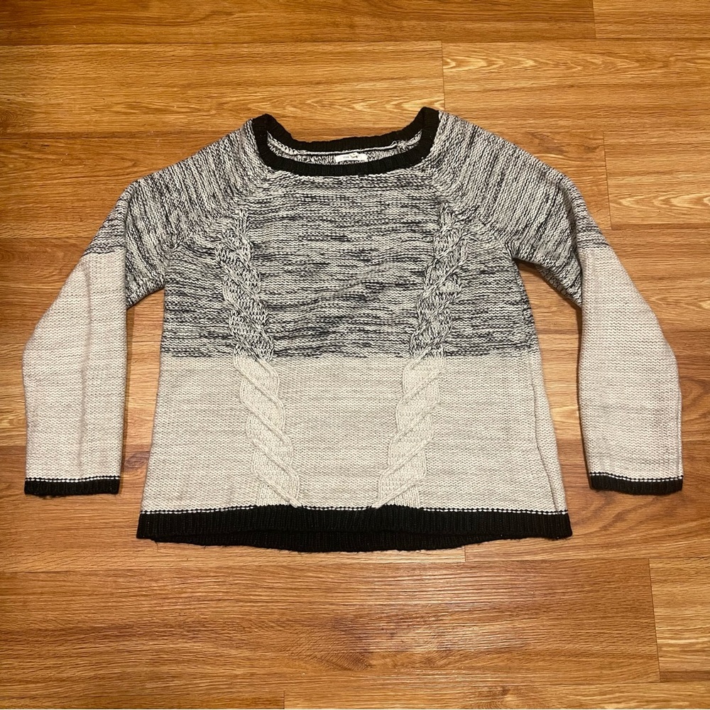 Maurice’s Ladies Crewneck Pullover Sweater, Black White Colorblock, Size Large